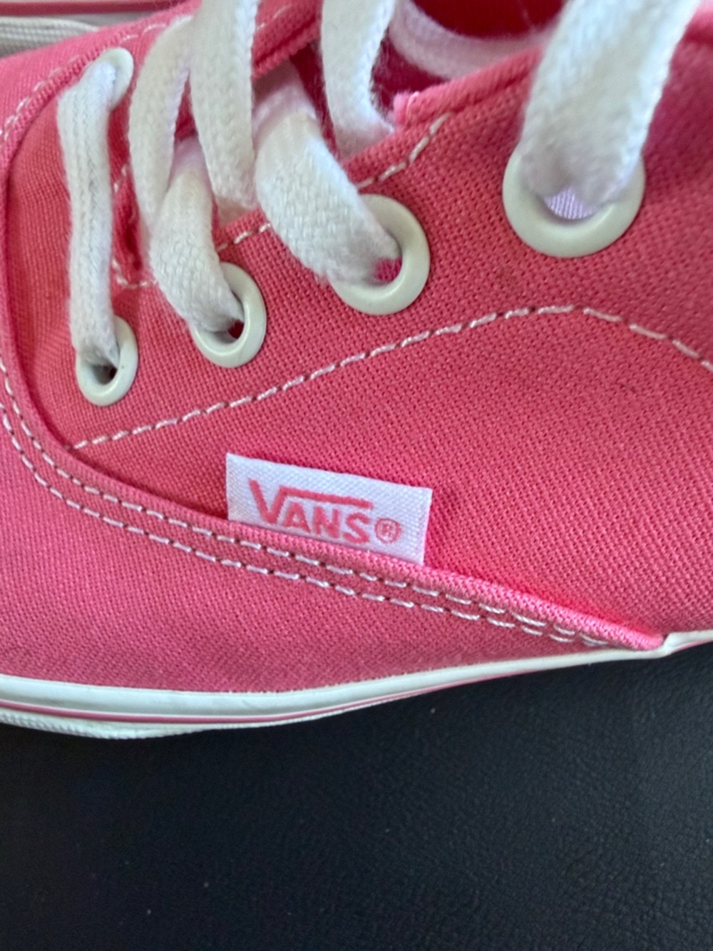 Vans Authentic Pink Canvas Sneakers Women’s Size 6 Lace Up Low Top Shoes - Picture 4 of 10